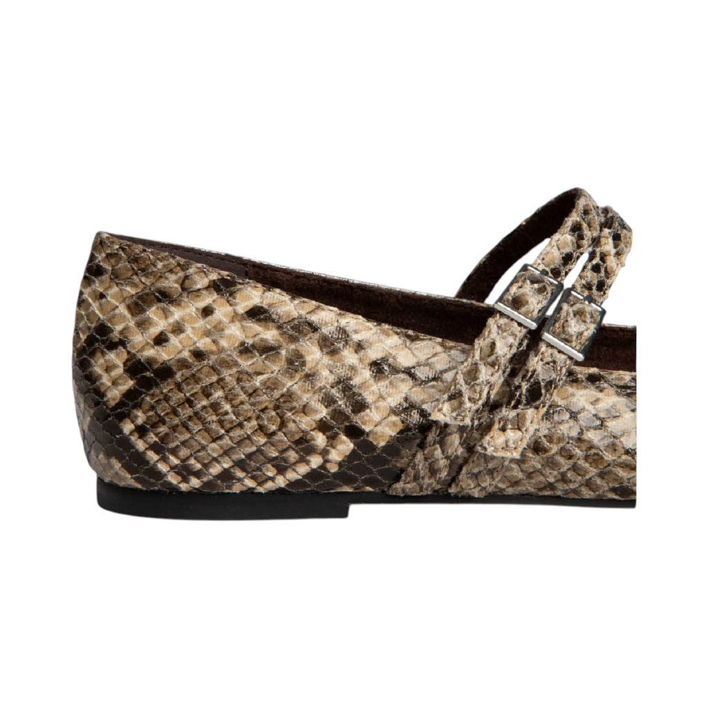 Corina CICLAMEN Camel — detalle