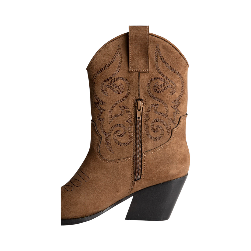 Corina NARCISO Camel — detalle