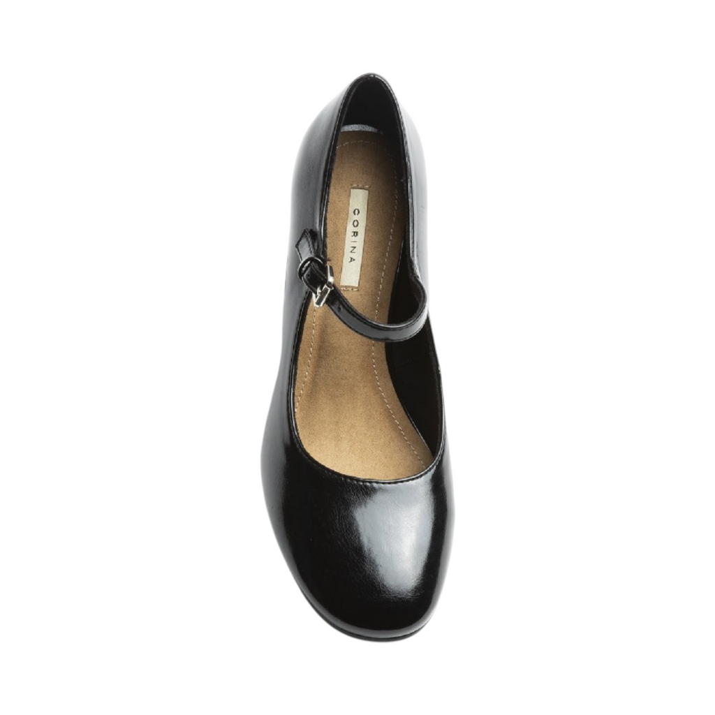 Zapato de tacón NERIUM de La Mariposa, color negro, con tacón ancho y tira con hebilla. Vista superior.