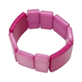 Pulsera RIGI de La Mariposa, color fucsia, con piezas rectangulares y acabado brillante. Vista en perspectiva.