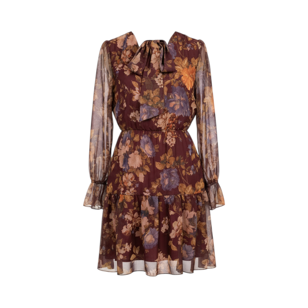 Blusa floral con lazada y volante URBINO de La Mariposa, color Floral burdeos. Vista delantera.