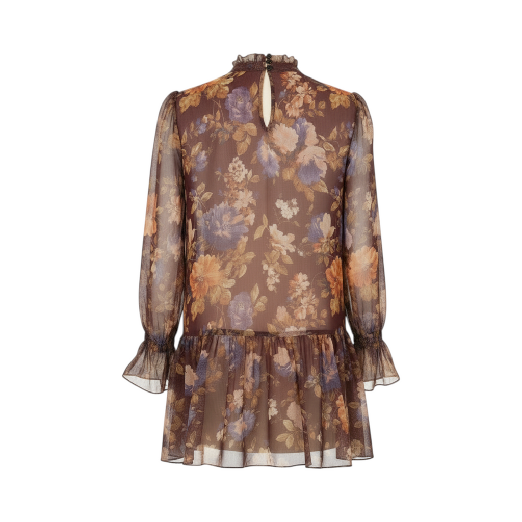 Blusa floral con lazada y volante URBINO de La Mariposa, color Floral burdeos. Vista trasera.