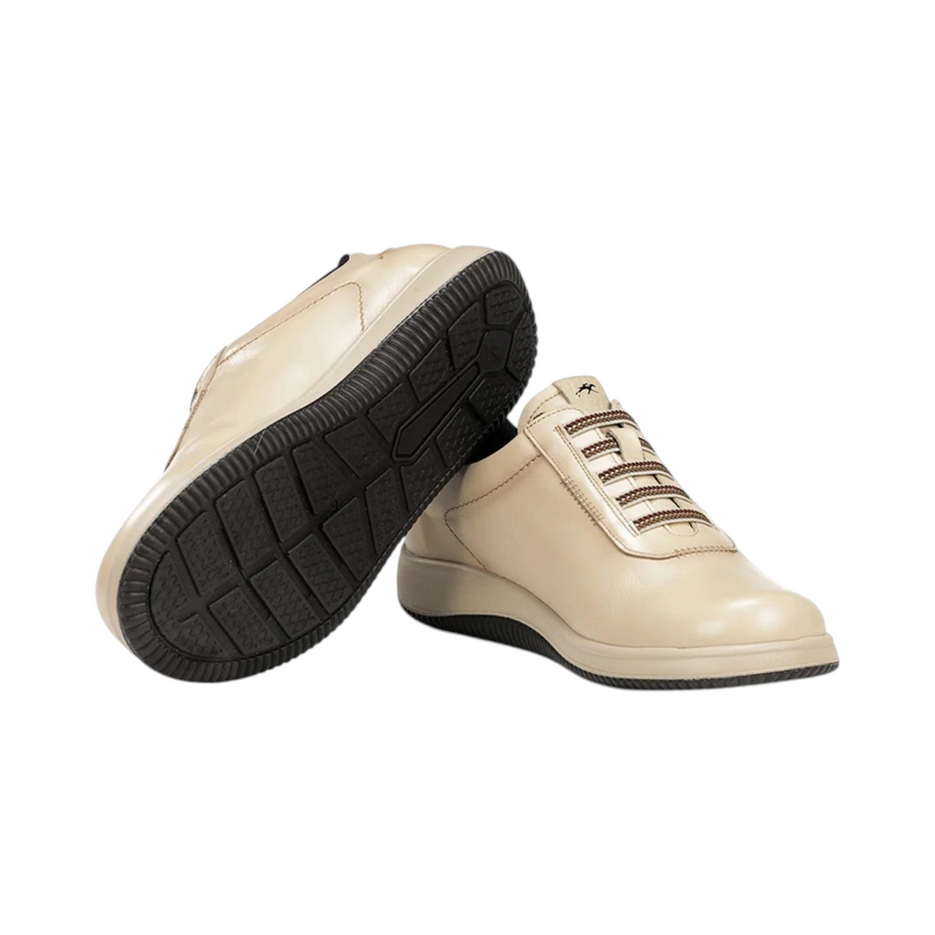 Zapatos con cordones WATSONIA de La Mariposa, color beige. Vista suela y frontal del par.